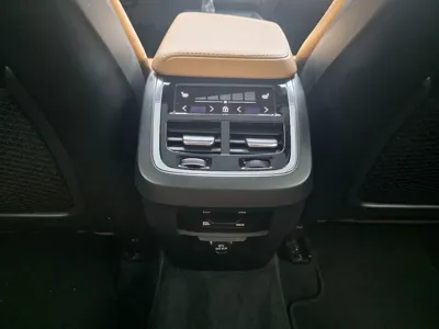 Volvo XC60 2020, 164112 км, за 23990000 KRW - фото 17