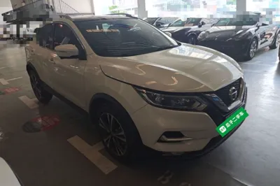 Nissan Qashqai 2022, 54100 км, за 78122.26 CNY