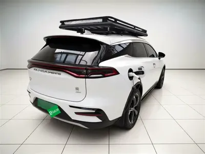 BYD Tang New Energy 2021, 58000 км, за 77700 CNY