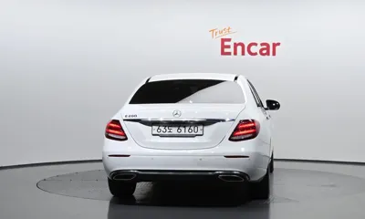 Mercedes-Benz E-Class 2018, 109760 км, за 19200000 KRW