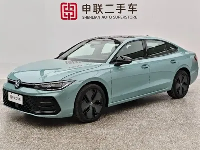 Volkswagen Passat · 2024 год