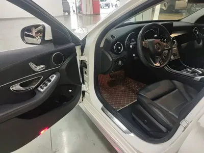 Mercedes-Benz C-Class 2016, 61500 км, за 68200 CNY - фото 16