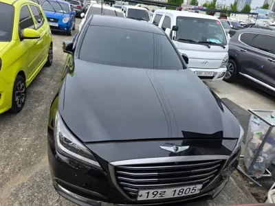 Genesis G80 · 2018 год