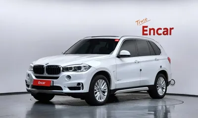 BMW X5 · 2015 год