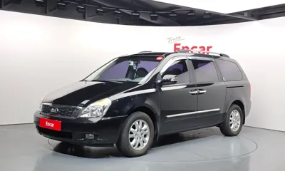 Kia Canival · 2013 год