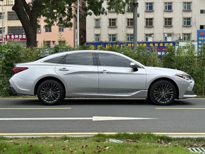 Toyota Avalon 2019, 85000 км, за 92800 CNY