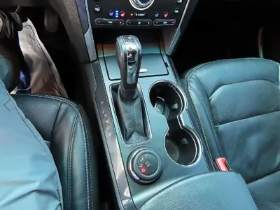 Ford Explorer 2017, 116577 км, за 12500000 KRW - фото 10