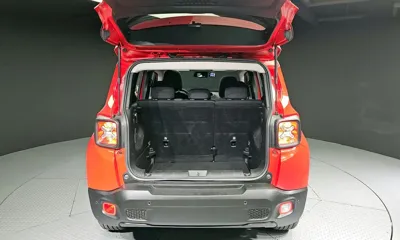 Jeep Renegade 2016, 55850 км, за 9900000 KRW - фото 20