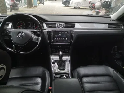 Volkswagen Passat 2017, 95200 км, за 74526.14 CNY - фото 18