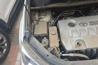 Toyota RAV4 2019, 82700 км, за 77042.42 CNY - фото 23