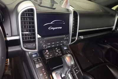 Porsche Cayenne 2016, 118500 км, за 184986.34 CNY - фото 13