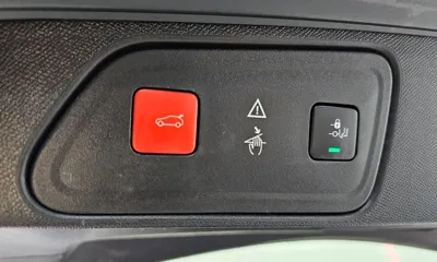 Peugeot 3008 2019, 129379 км, за 17990000 KRW - фото 17