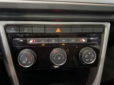 Volkswagen T-Roc 2022, 23000 км, за 109800 CNY - фото 13
