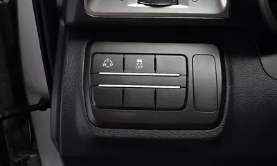 KG_Mobility_Ssangyong TIBOLI 2015, 154580 км, за 4990000 KRW - фото 28