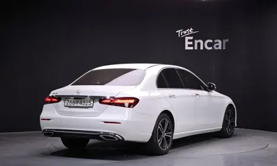 Mercedes-Benz E-Class 2021, 126764 км, за 27000000 KRW - фото 2