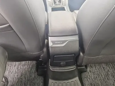 Geely Emgrand 2020, 51000 км, за 27799 CNY - фото 10