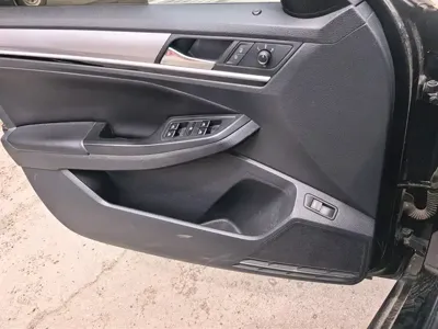 Volkswagen Bora 2016, 92400 км, за 31500 CNY - фото 7