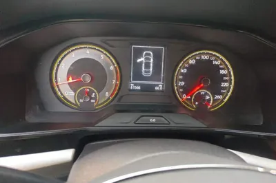 Volkswagen Lavida 2018, 81500 км, за 46912.79 CNY - фото 12