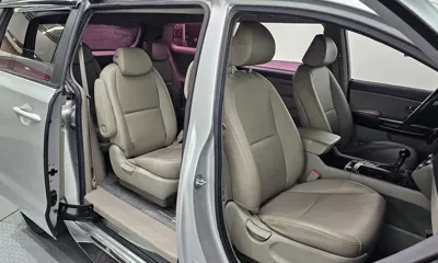 Kia Canival 2015, 209761 км, за 6500000 KRW - фото 10