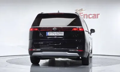 Kia Canival 2021, 60712 км, за 20900000 KRW