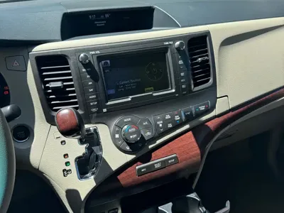 Toyota Sienna 2014, 135000 км, за 95000 CNY - фото 38