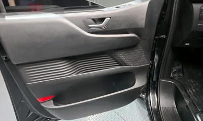Hyundai Staria 2025, 9626 км, за 32900000 KRW - фото 24