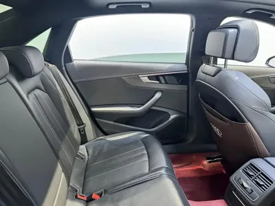 Audi A4L 2023, 51000 км, за 149800 CNY - фото 8