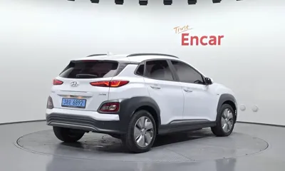 Hyundai Kona 2020, 61450 км, за 20900000 KRW
