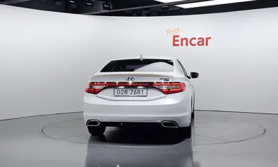 Hyundai Grandeur 2016, 124925 км, за 7300000 KRW