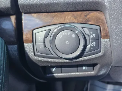 Ford Explorer 2015, 120488 км, за 8300000 KRW - фото 10