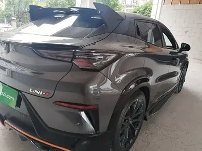 Changan UNI-T 2022, 39700 км, за 68900 CNY - фото 8