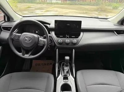 Toyota Corolla Cross 2024, 20000 км, за 79800 CNY - фото 6