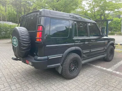 Land Rover Discovery 2003, 251753 км, за 9500000 KRW