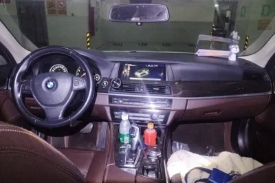 BMW 5 Series 2017, 97600 км, за 104525.58 CNY - фото 18