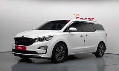 Kia Canival 2019, 120877 км, за 12990000 KRW - фото 1
