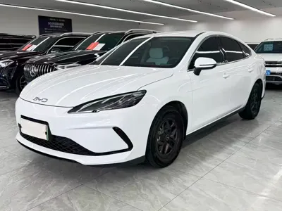 BYD Seal 05 DM-i · 2025 год