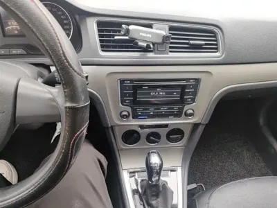 Volkswagen Lavida 2014, 121500 км, за 22100 CNY - фото 14