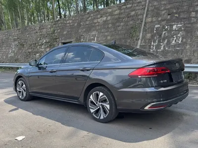 Volkswagen Bora 2023, 40000 км, за 65800 CNY - фото 9