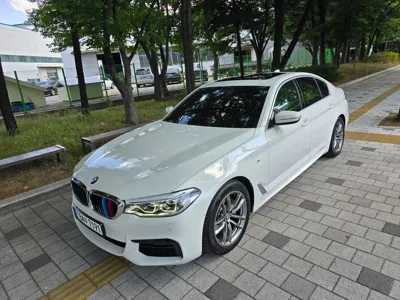 BMW 5-Series · 2020 год