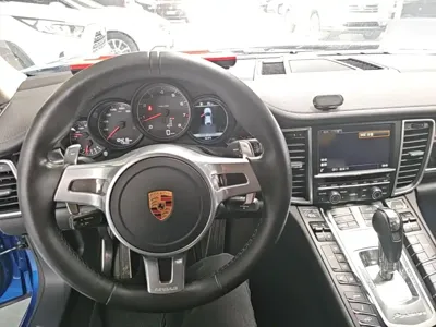 Porsche Panamera 2016, 104200 км, за 199200 CNY - фото 10