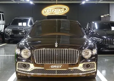 Bentley Flying Spur · 2022 год