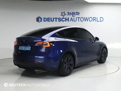 Tesla Model Y 2025, 35548 км, за 41800000 KRW