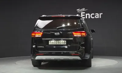 Kia Canival 2016, 195835 км, за 8500000 KRW - фото 4