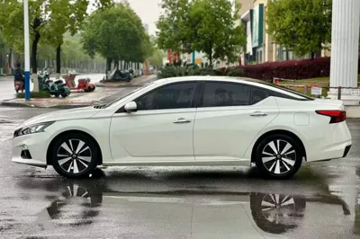 Nissan Teana 2021, 63900 км, за 91758.88 CNY