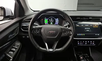 ChevroletGMDaewoo 볼트 EUV 2023, 46866 км, за 25800000 KRW - фото 14
