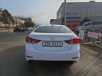 Hyundai Avante 2014, 170000 км, за 4500000 KRW