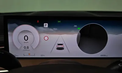 Genesis GV70 2025, 9909 км, за 50500000 KRW - фото 8