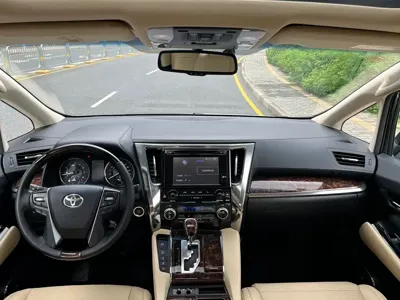 Toyota Alphard 2018, 53000 км, за 528000 CNY - фото 11