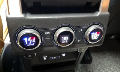 Land Rover Discovery 2019, 154082 км, за 26900000 KRW - фото 16