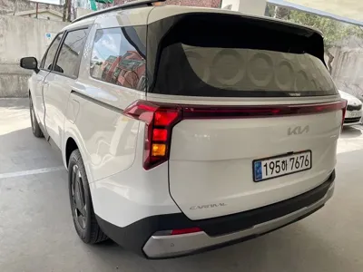 Kia Canival 2024, 17000 км, за 23060000 KRW
